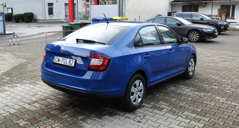 Skoda RAPID cena 31400 przebieg: 121000, rok produkcji 2018 z Wrocław małe 92